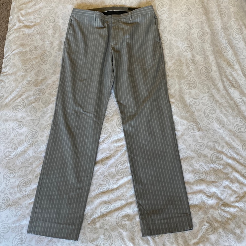 Banana Republic Gray Pinstripe Dress Pants